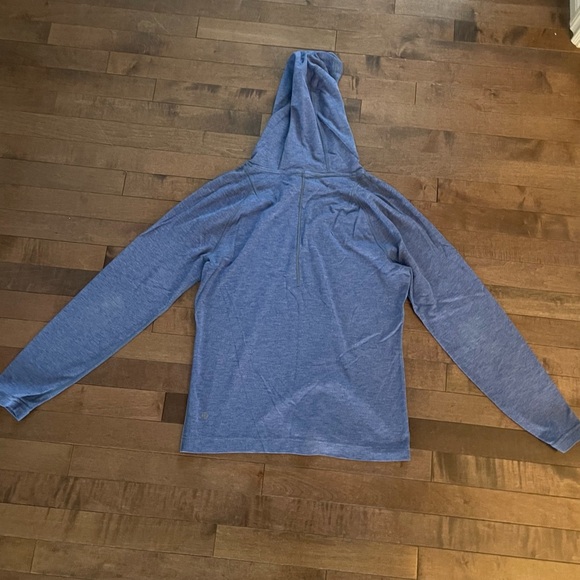 Lululemon Men's Drysense Hoodie - Size Small - Picture 3 of 4